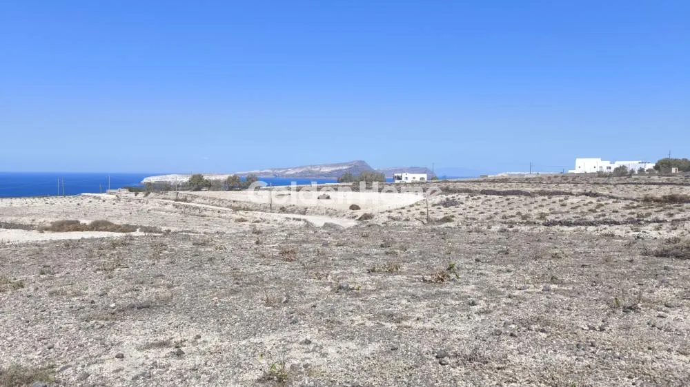 Jardin - Plot with Sea View in Santorini Acrotiri