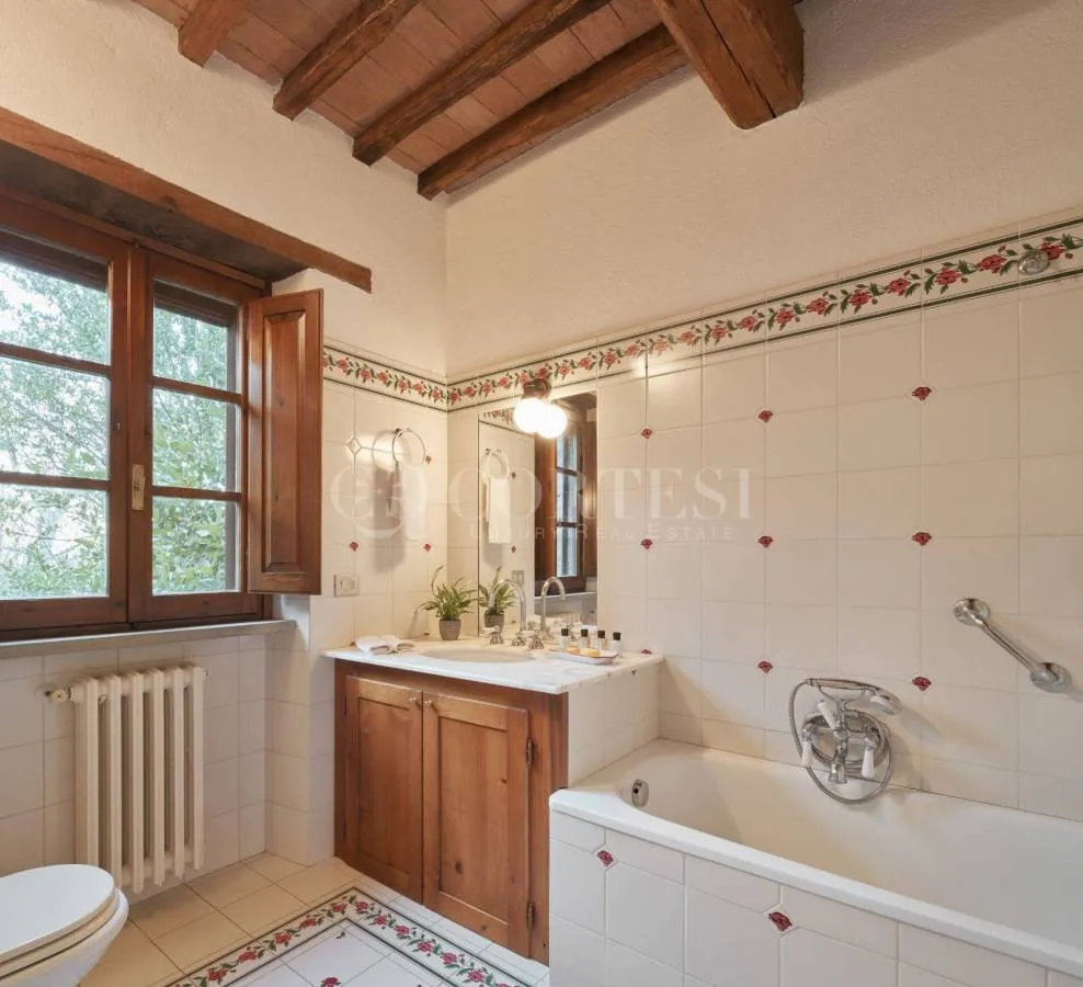 Salles de bain - Restored Medieval Village with Chapel in Umbertide