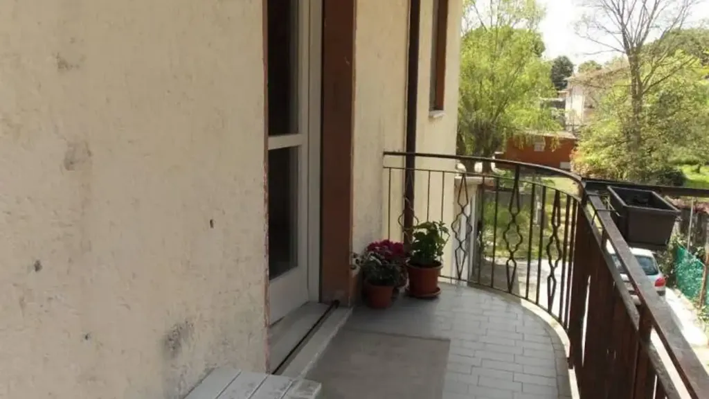 Rõdu - Rustic-Style Apartment with Private Garden in Cervia