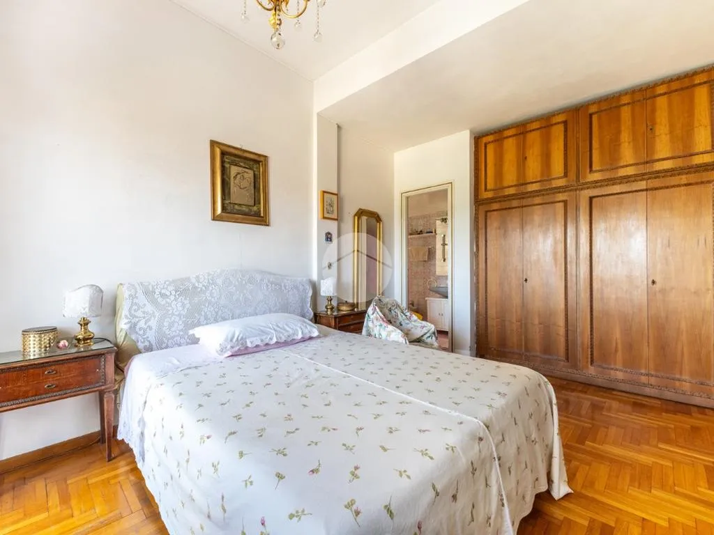 Bedrooms - Penthouse with Park Views in Ardeatino