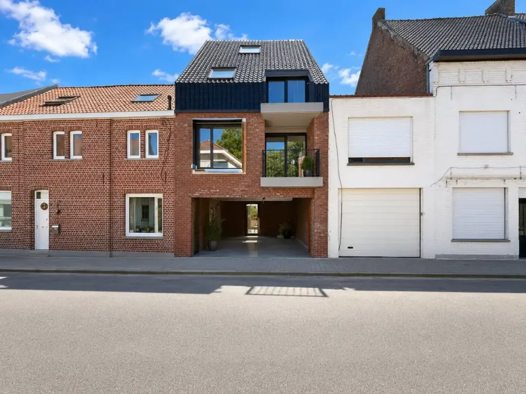 Välivaade - Duplex with Terraces and Garden in Dadizele Centre