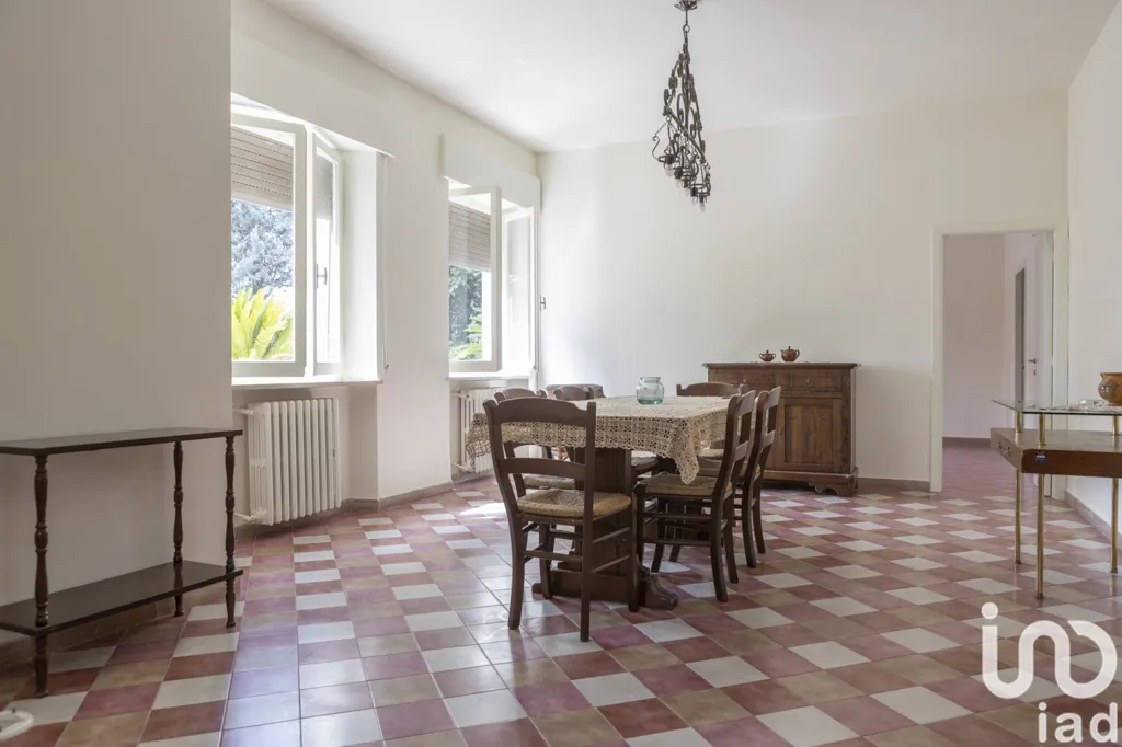 Salle à manger - Independent House with Balcony in Osimo