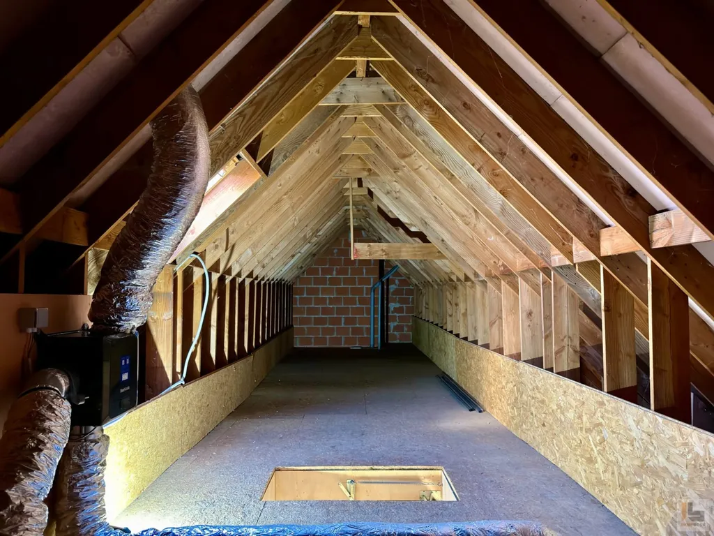 Pièces - Dakappartement avec Terrasse et Garagebox à Wondelgem