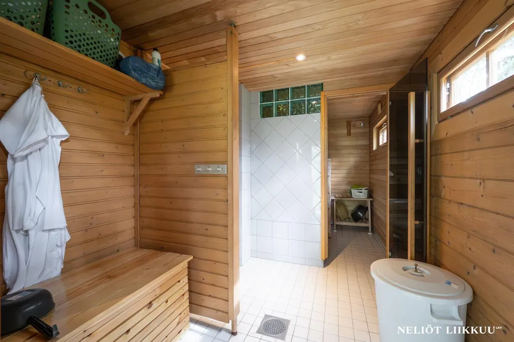 Toad - Modern Cabin with Sauna in Kuiva Hevonen