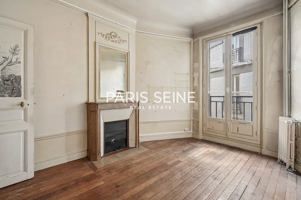 Soggiorno - Rare 5-Piece Apartment with View in Invalides