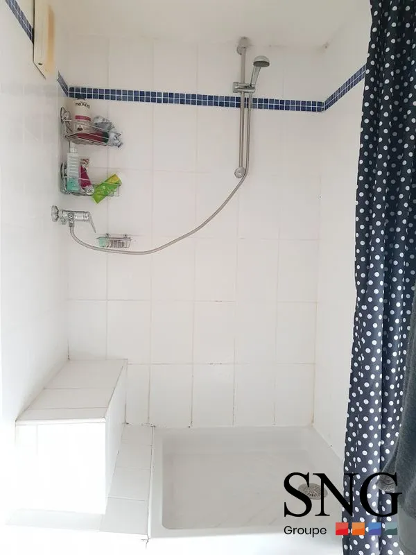 Salles de bain - Appartement Meublé avec Terrasse à Albi