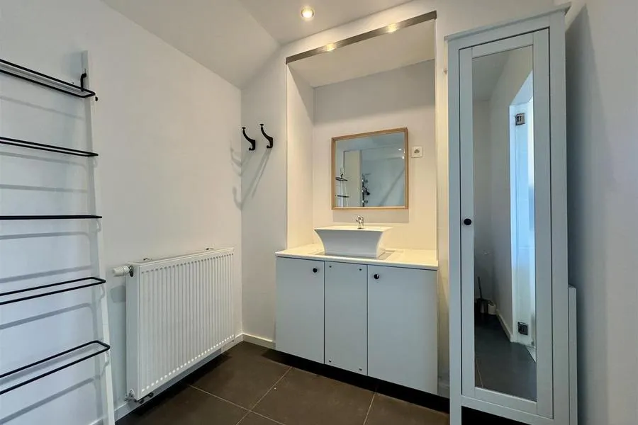 Salles de bain - Appartement Spacieux avec Terrasse à Willebroek