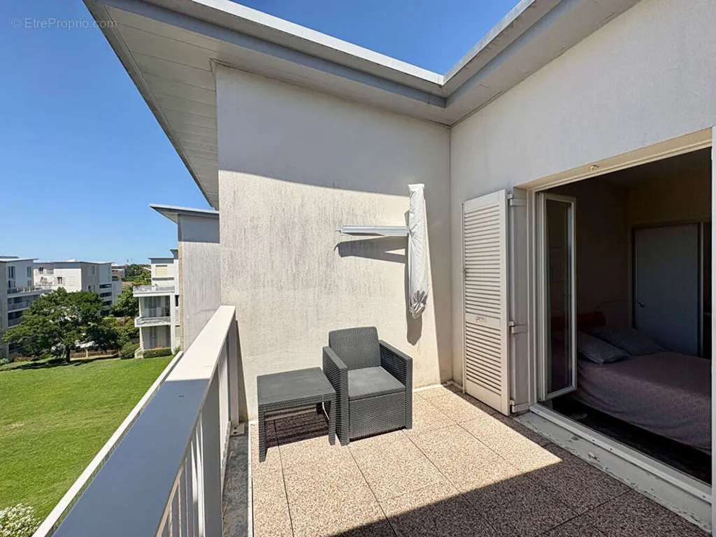 Balcony - Duplex with Terraces in Bordeaux Bastide