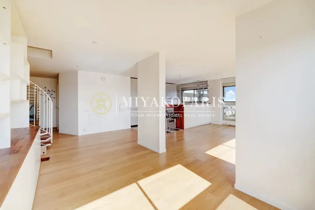 Séjour - Duplex avec Vue Panoramique sur Paris, 15ème Arrondissement
