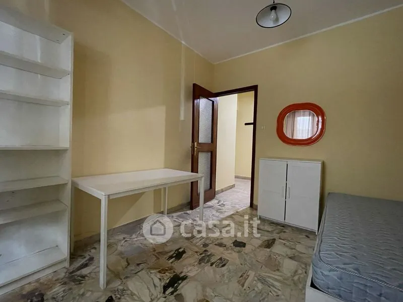 Chambres - Fully Furnished Flat with Balcony in Catania