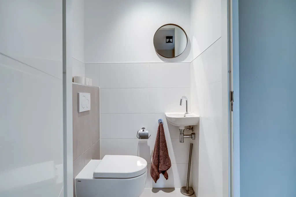 Vannitoad - Modern Flat with Patio in Leeuwesteyn
