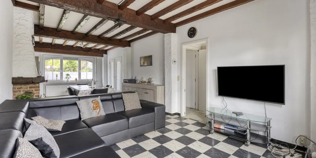 Elutuba - Charming Three-Storey House with West Terrace in Overijse