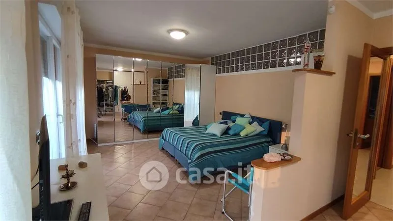 Dormitorios - Villa with Lake View in Verbania