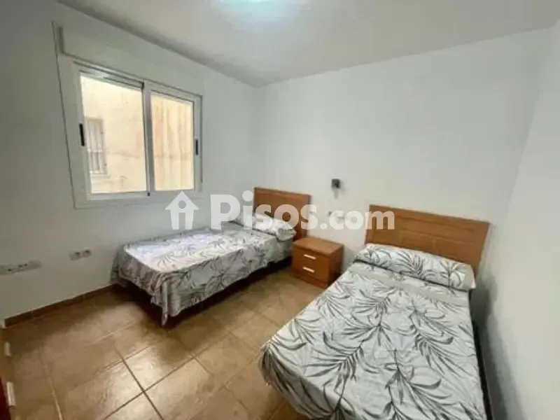 Magamistoad - Two-Bedroom Apartment with South-Facing Light in Carboneras