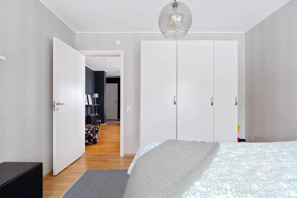 Bedrooms - Apartment with Balcony in Hagsätra
