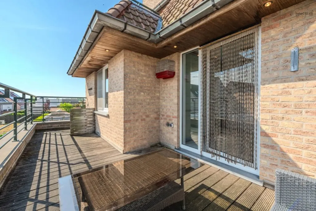 Rõdu - Bright Corner Apartment with Terraces in Ichtegem