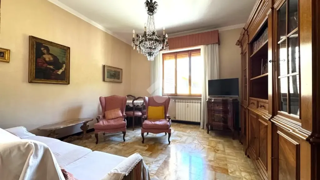 Elutuba - Fourth Bedroom Flat with Balcony in Bolzaneto