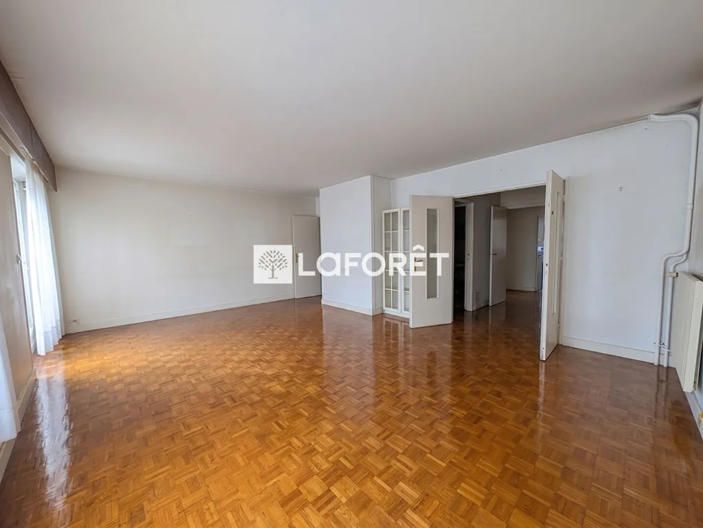 Séjour - Appartement de 4 pièces au rez-de-chaussée dans le 14ème arrondissement de Paris