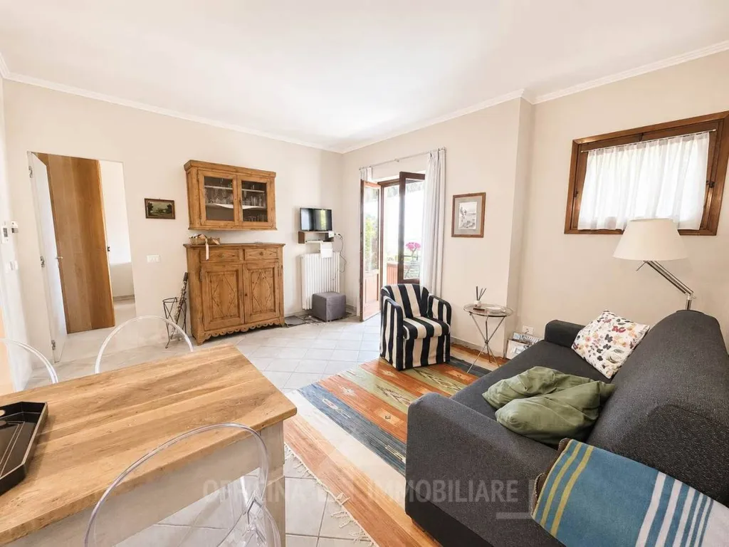 Elutuba - Rustic Lake View Apartment in Musso