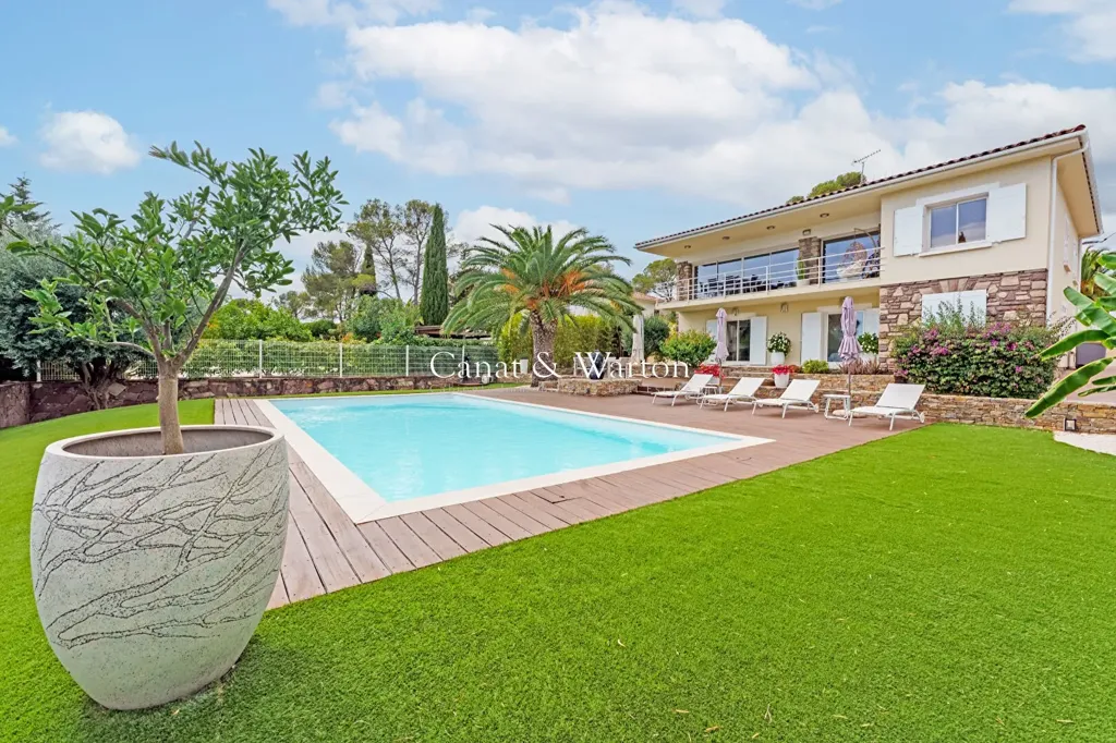 Bassein - Renovated Villa with Pool in Boulouris