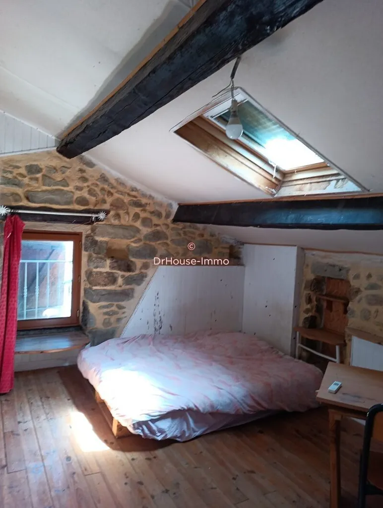 Magamistoad - Authentic Village House with Garden in Ucel
