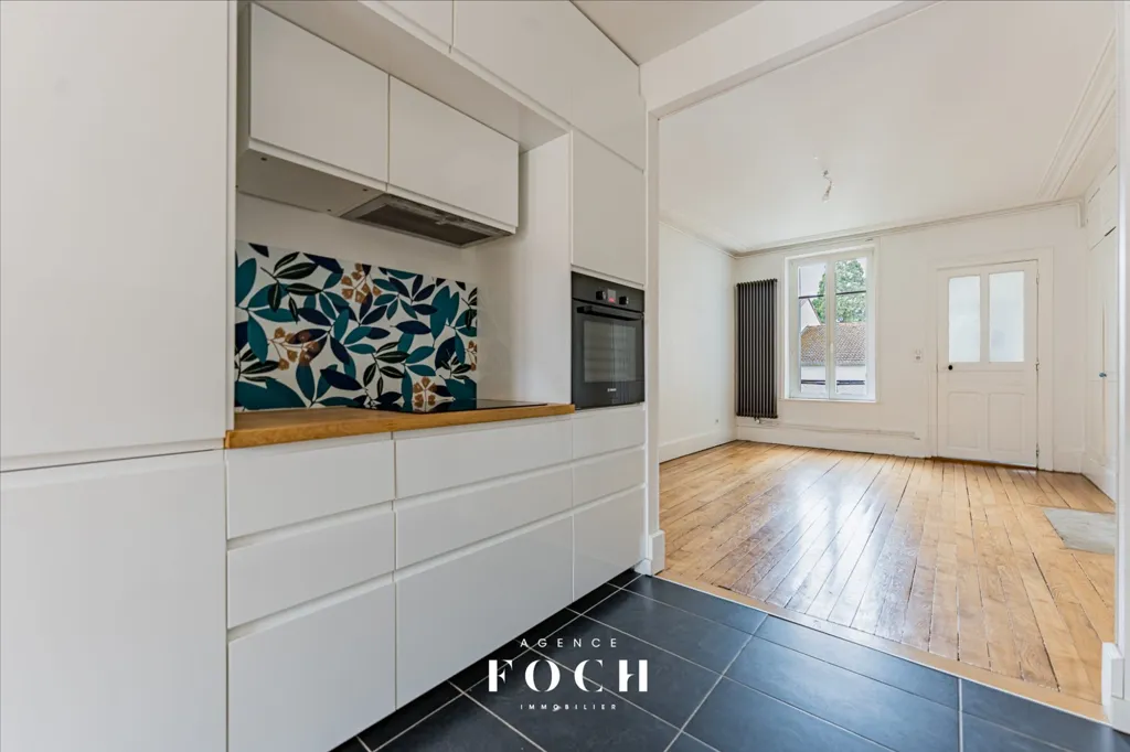 Cuisine - Appartement Duplex avec 4 Chambres à Nancy