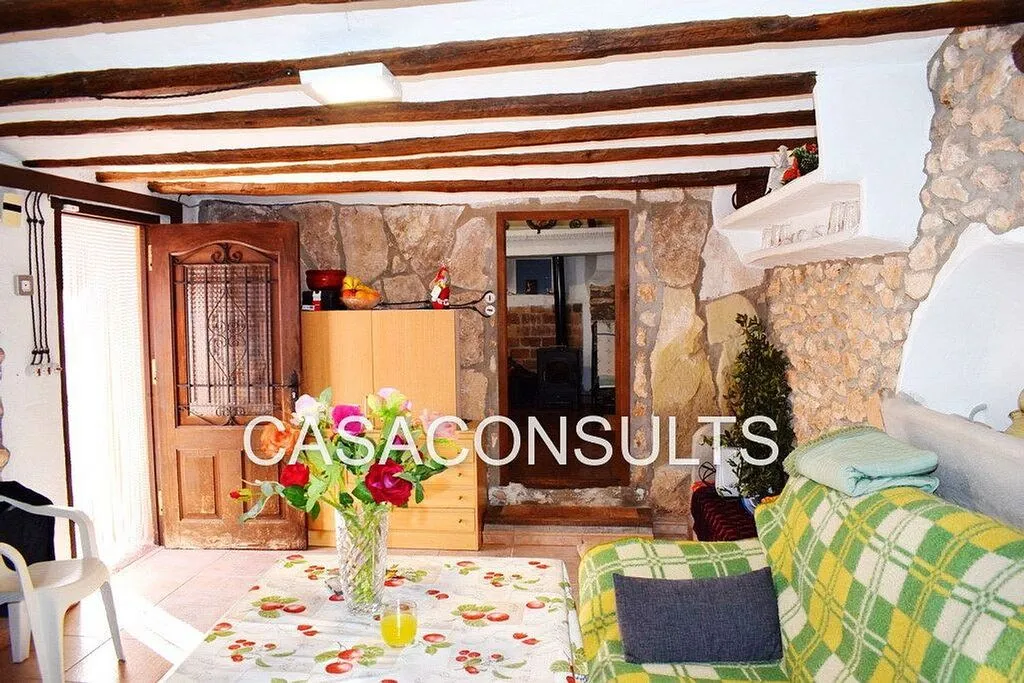Elutuba - Detached Chalet with Terraces in Useras