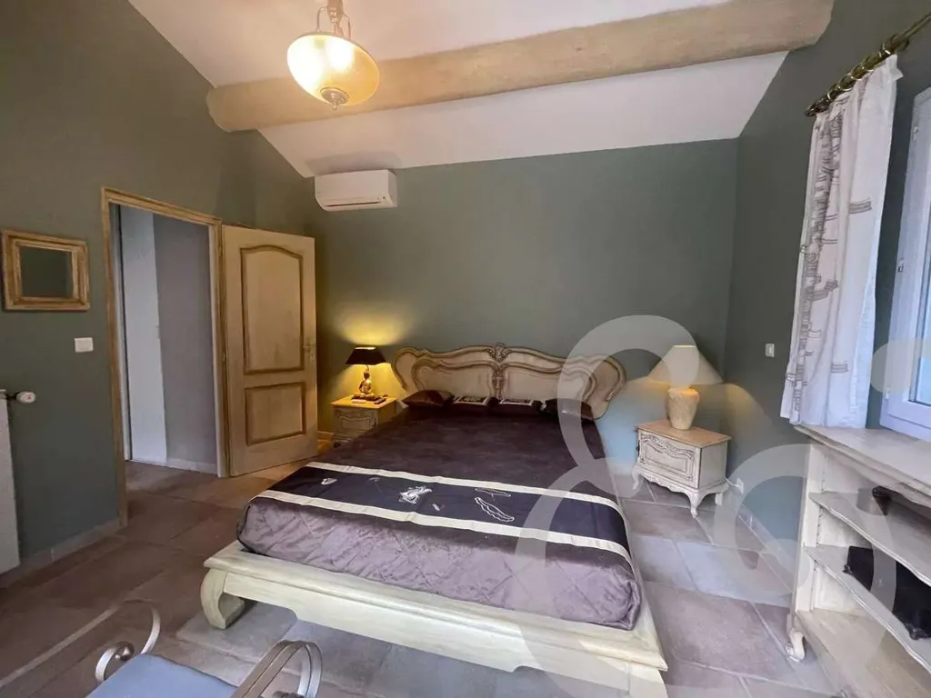 Magamistoad - Spacious Property with Pool in Orgon