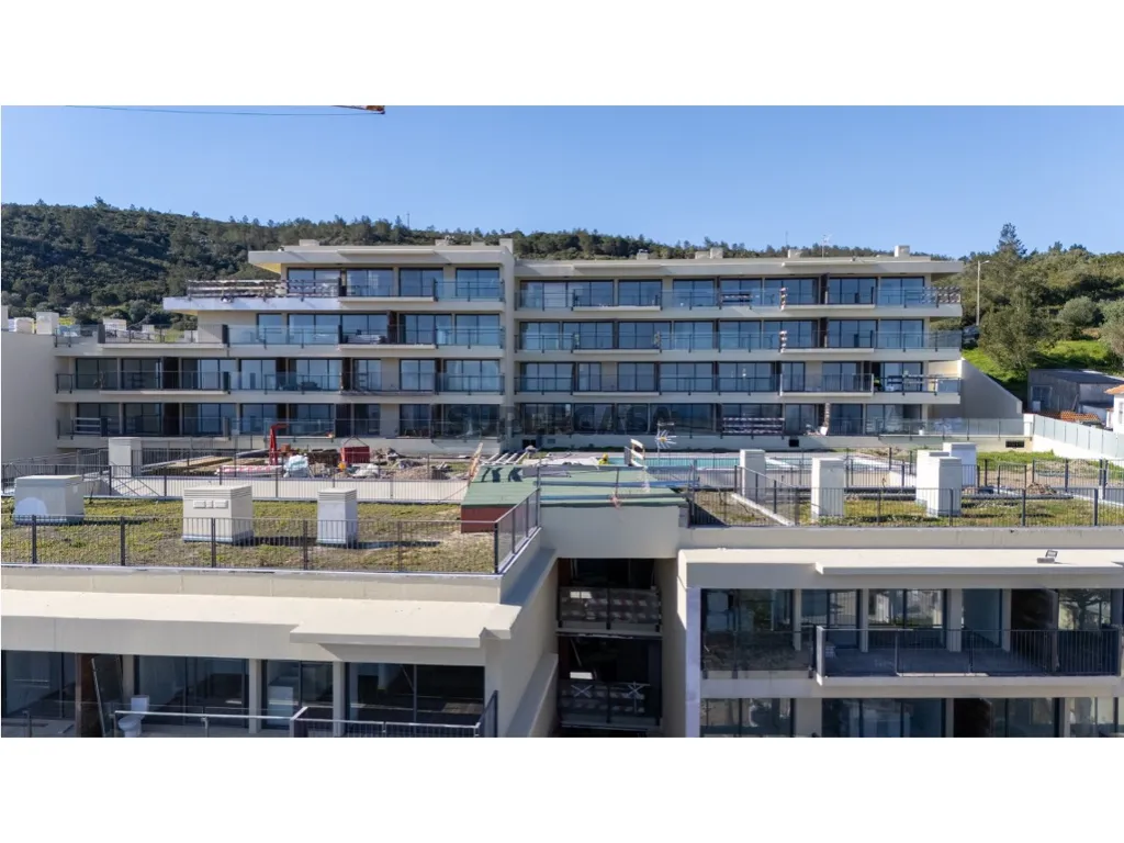 Vue aérienne - Duplex Flat with Sea View in Sesimbra