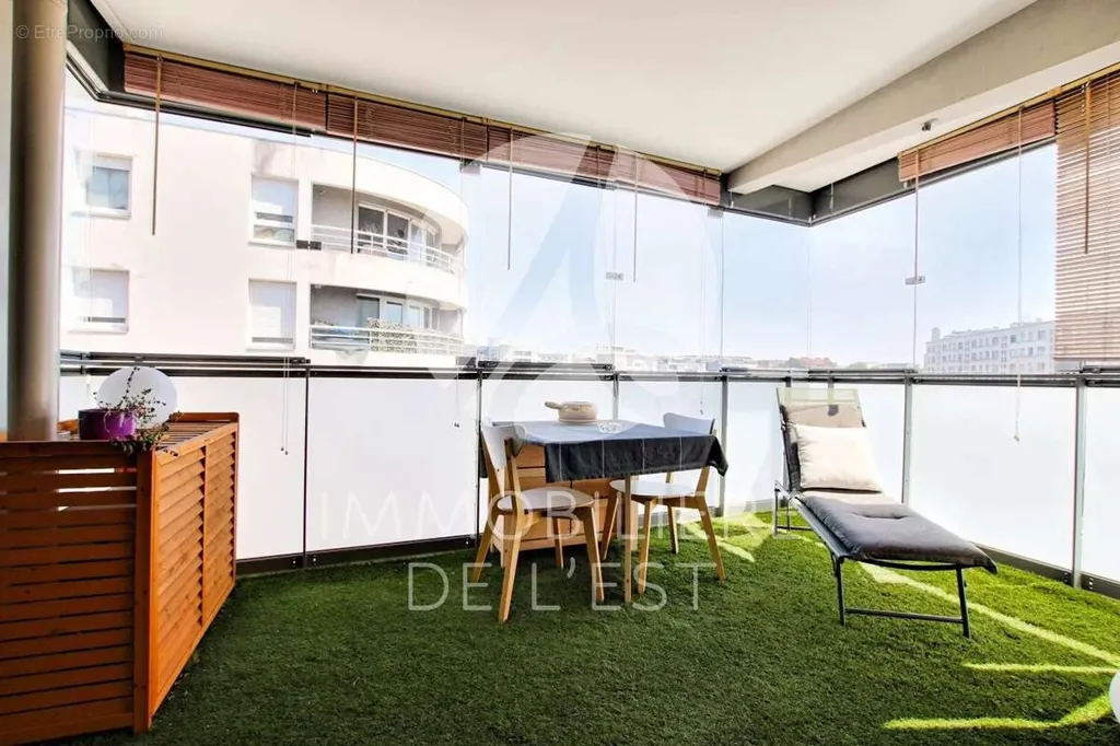 Terrass - Bright T3 Apartment with Loggia in Lyon 8e