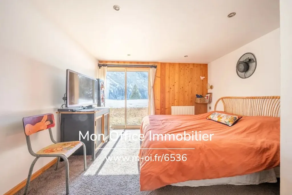 8-room apartment in Saint-Véran