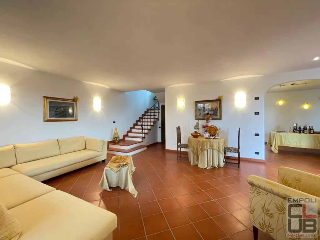 Elutuba - Bifamiliar Villa with Garden in Cerreto Guidi