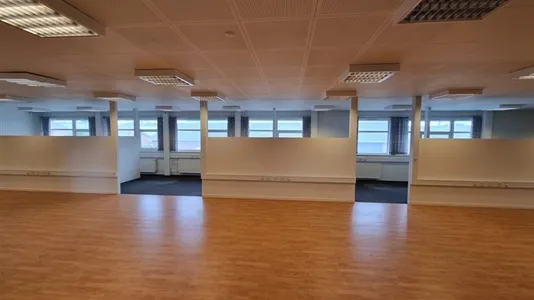 Toad - Office Space with High Visibility in Viborg