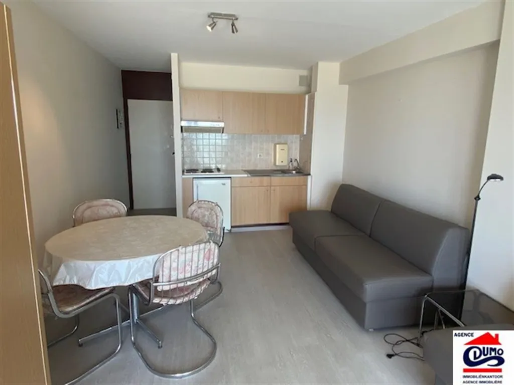 Elutuba - Furnished Studio with Sea View in Westende