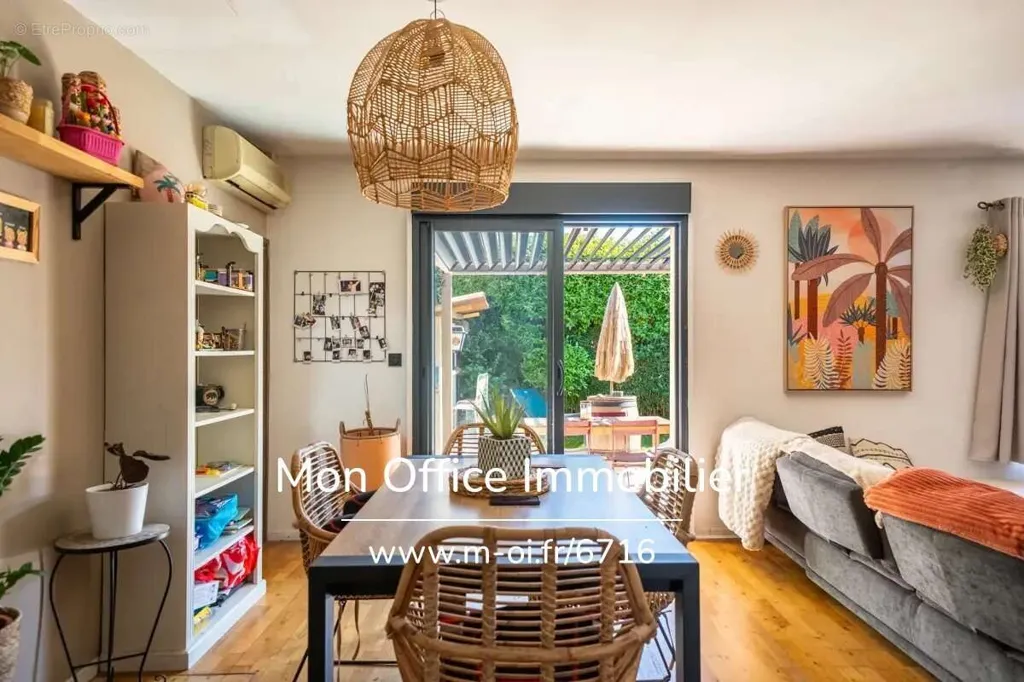 living_room