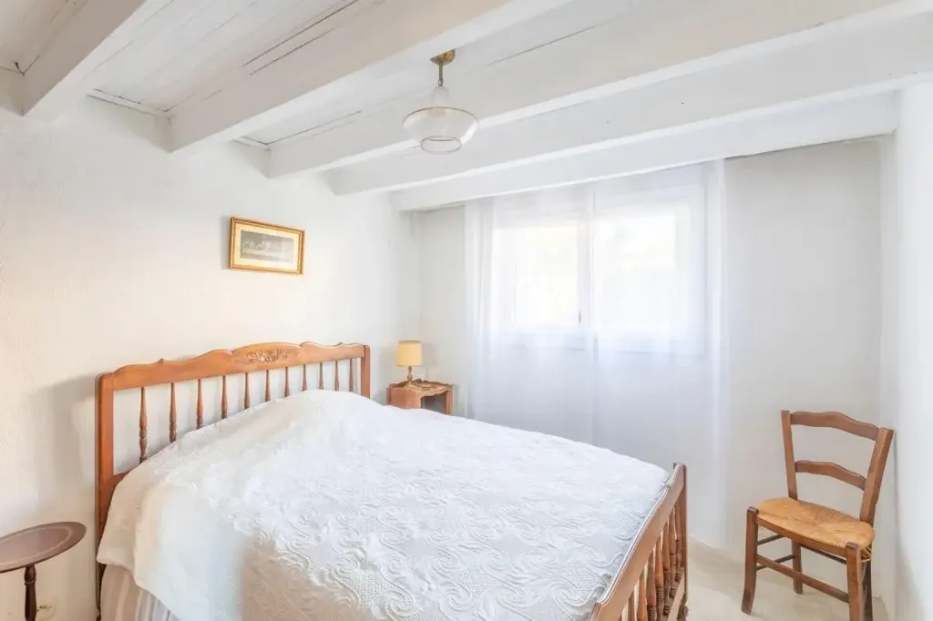 Bedrooms - Spacious Villa with Terraces in Allauch