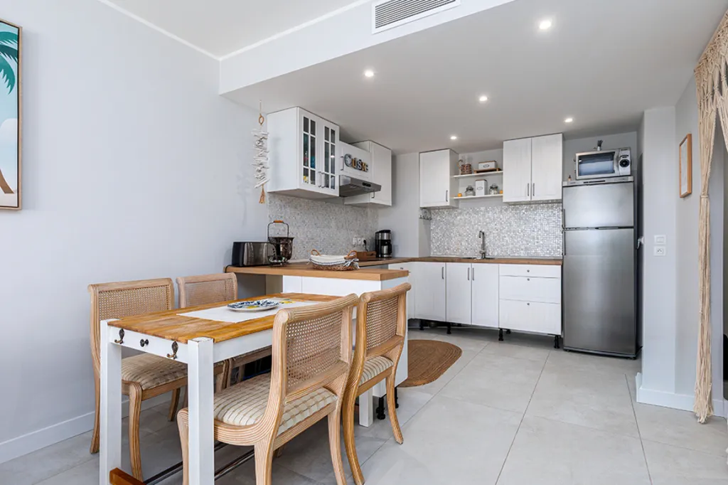 Salle à manger - Appartement avec Vue Mer à Menton