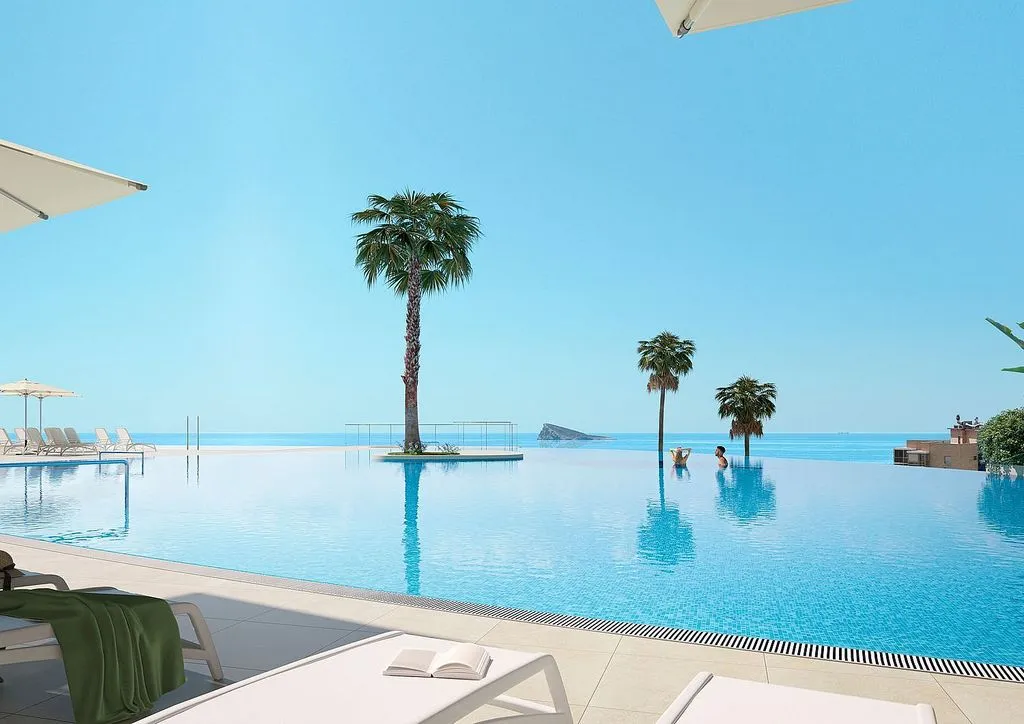 Bassein - Apartment with Pool in Playa de Poniente, Benidorm