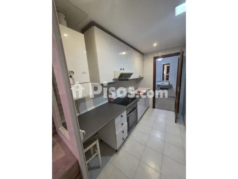 Cucina - Apartment with Balcony and Pool in Ciudad Real