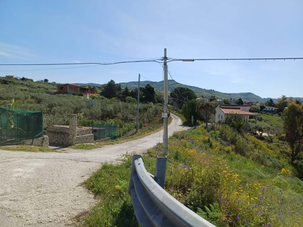 Exterior - Rustic Ruin with Panoramic View in Favara