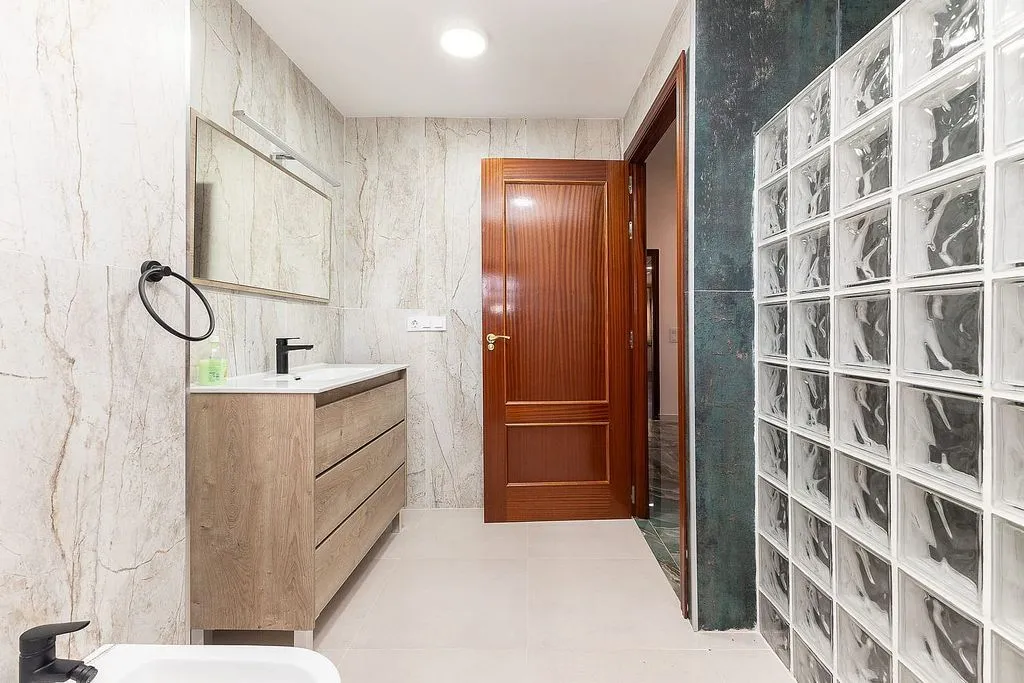 Salles de bain - Chalet with Pool and Terrace in L'Eliana