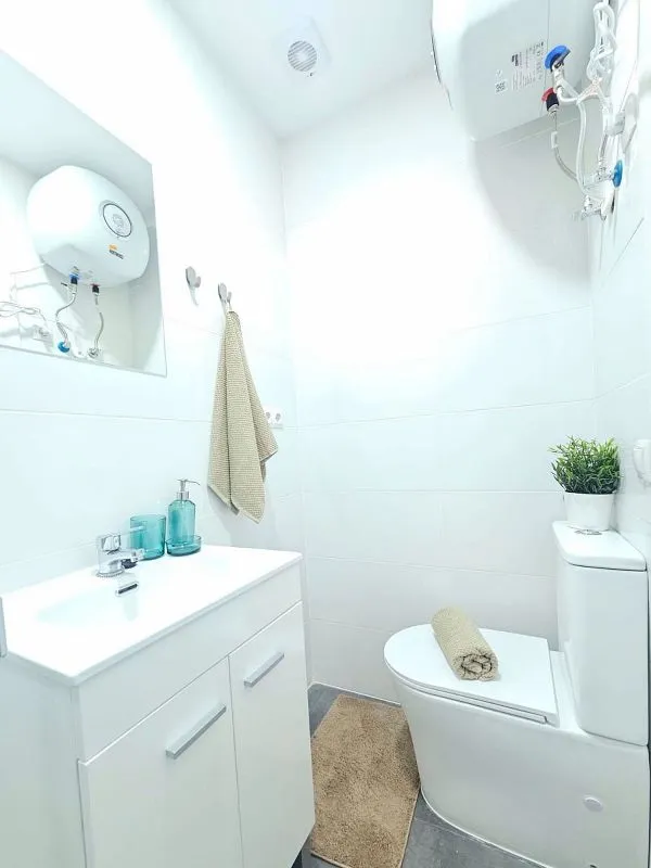 Furnished Studio in Urban Centre
