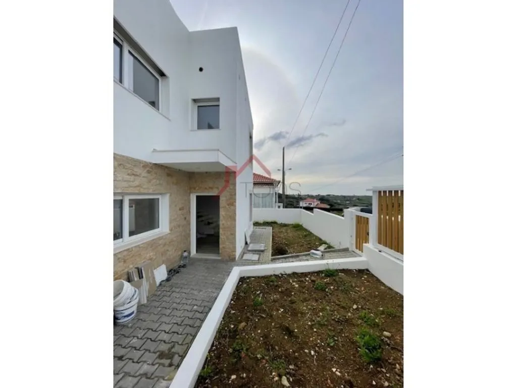 Terrass - Luxury Villa with Solar Panels in Sintra