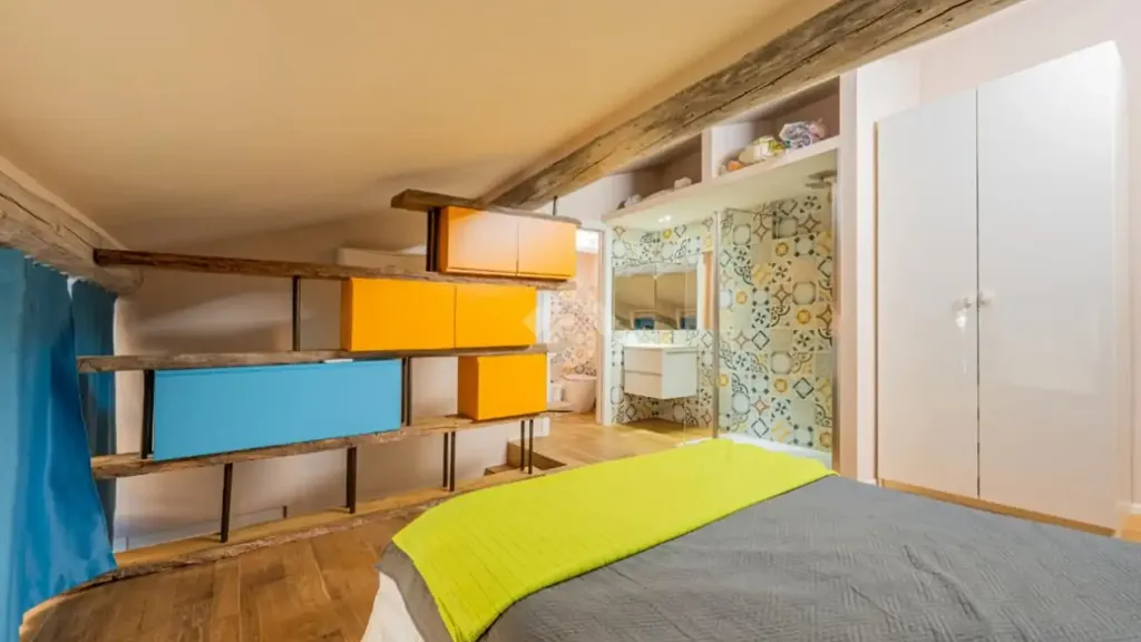 Magamistoad - Triplex in Historic Centre, San Felice del Benaco