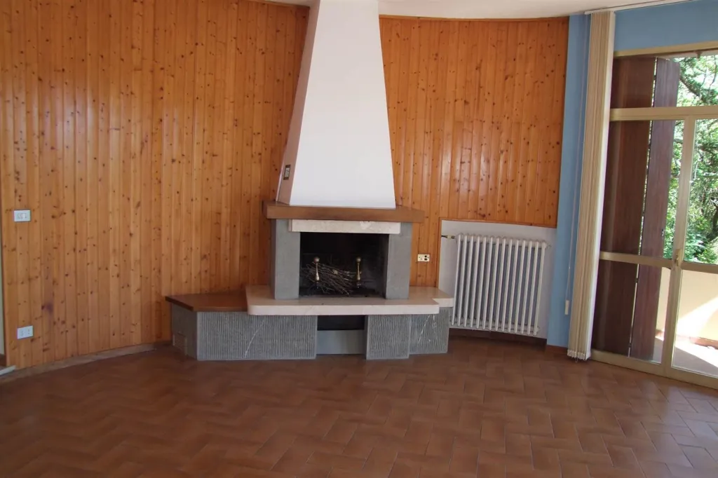 Soggiorno - Unique Round-Structured Villa in Pontassieve