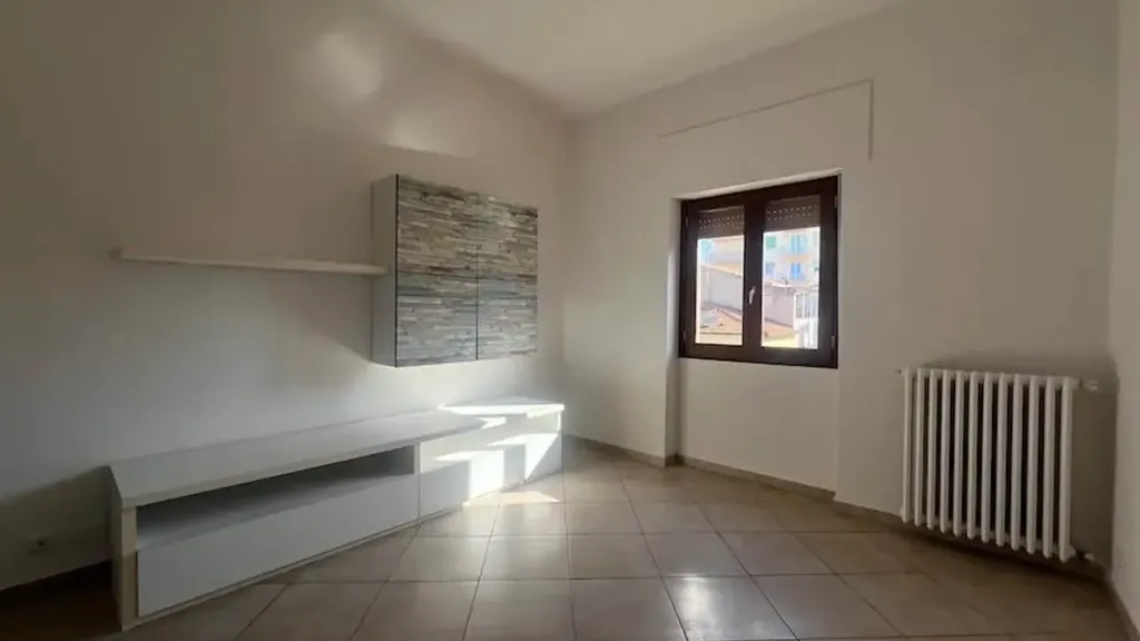 Elutuba - Apartment with Balcony in Rosignano Marittimo