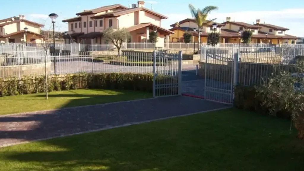 Aed - New Villa with Hobby Room in Ladispoli