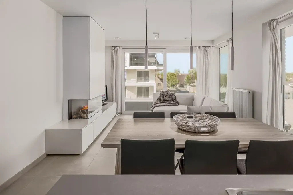 Dining Room - New Apartment with Spacious Terrace in Nieuwpoort
