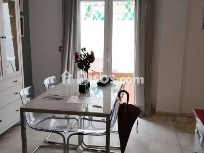Salle à manger - Modernised Apartment in Castle San Marcos, Centre