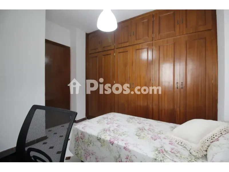 Bedrooms - Furnished Flat with Lift in Granada Centre